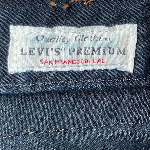 Levi’s 501 Original Cropped Jeans in Dark Black Women’s 24/28 - Picture 7 of 14